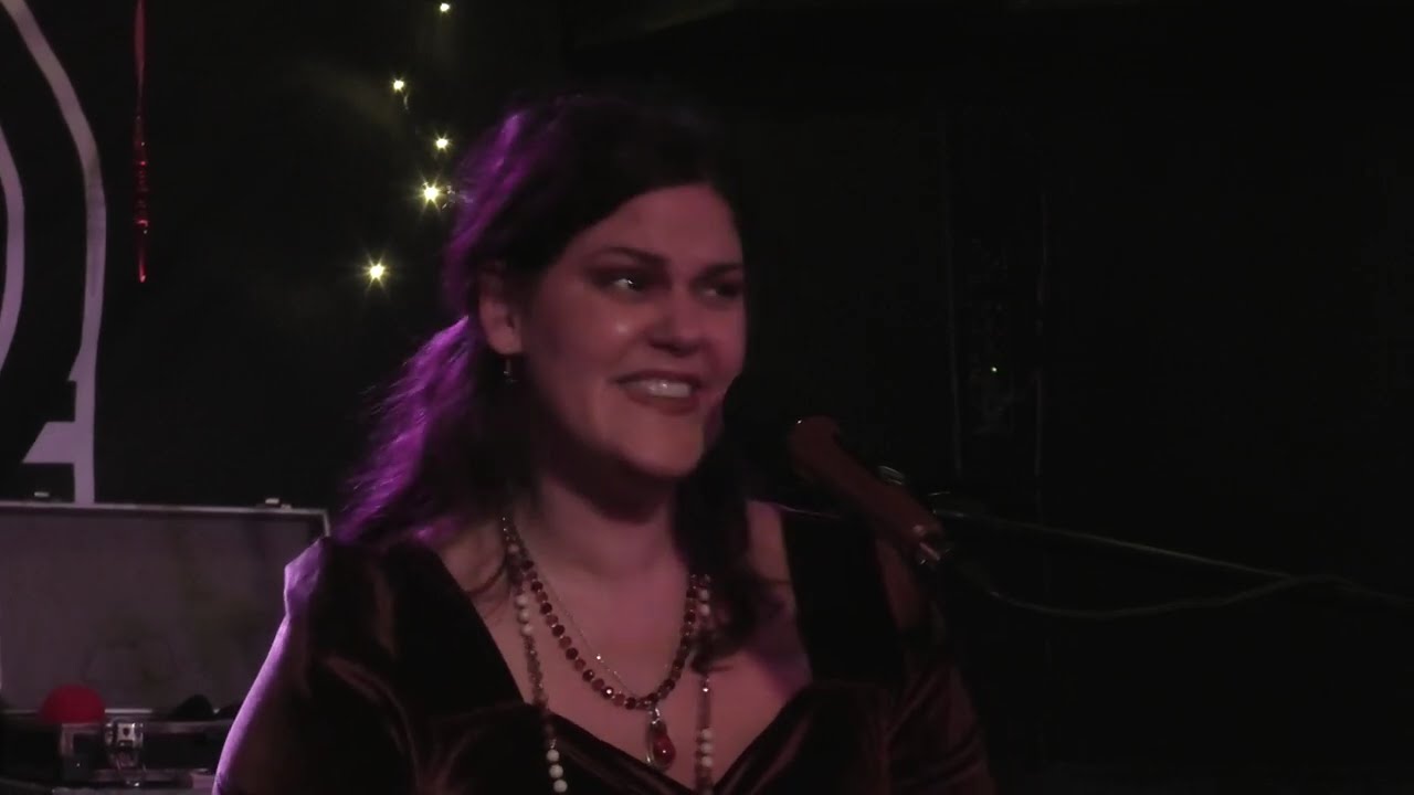 WHAT A WONDERFUL WORLD: SAHRA da SILVA & ESBEN JUST IN CHRISTMAS MOOD AT MOJO BLUES BAR  - Dec. 2025