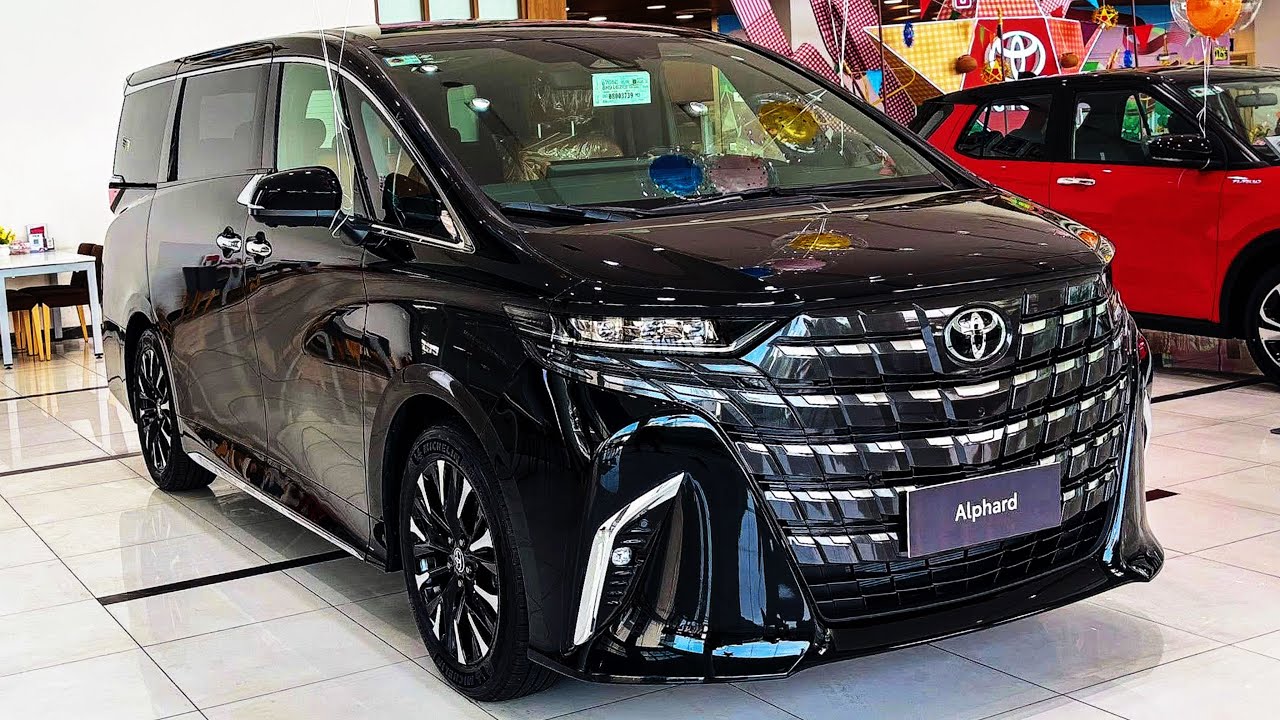 NEW TOYOTA ALPHARD HEV Executive Lounge VIP 2025! Review Interior and Exterior