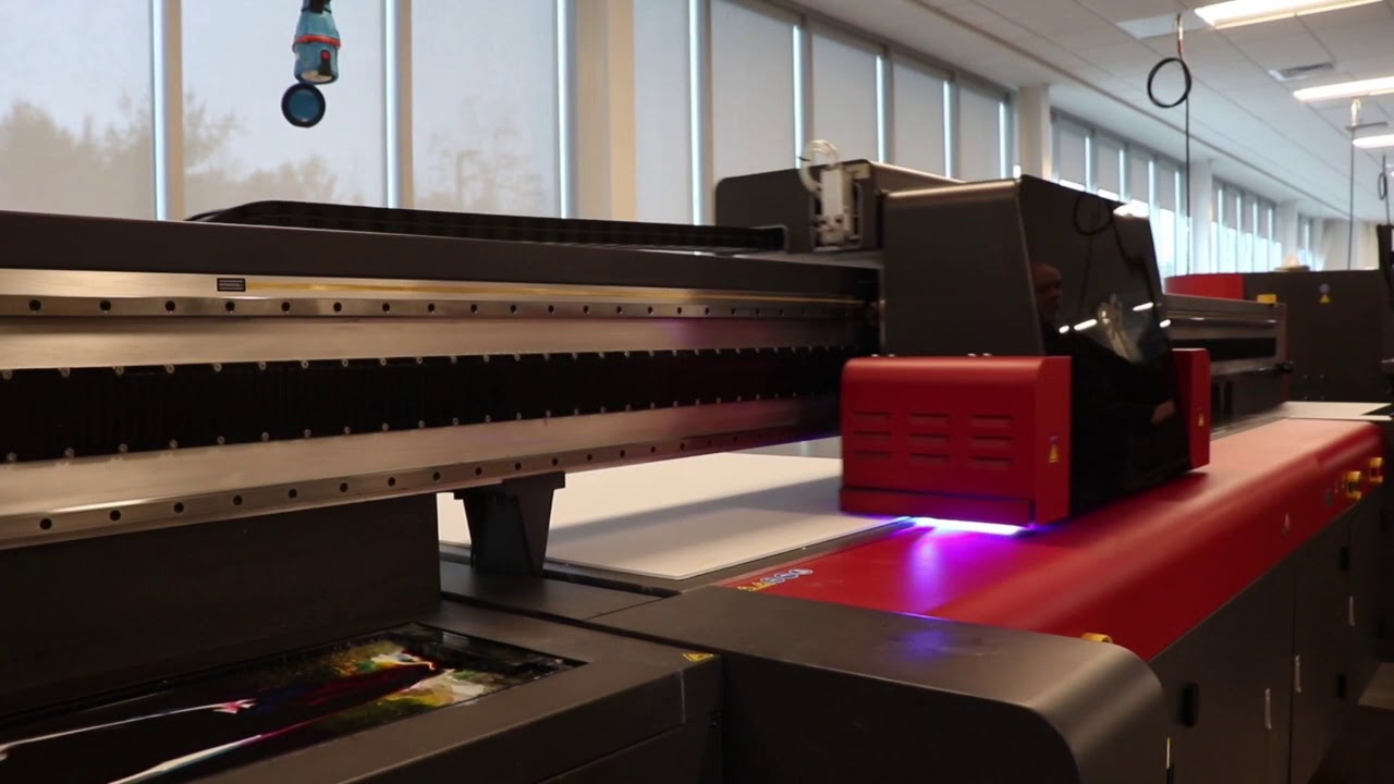 Планшетный уф-принтер EFI PRO 30F