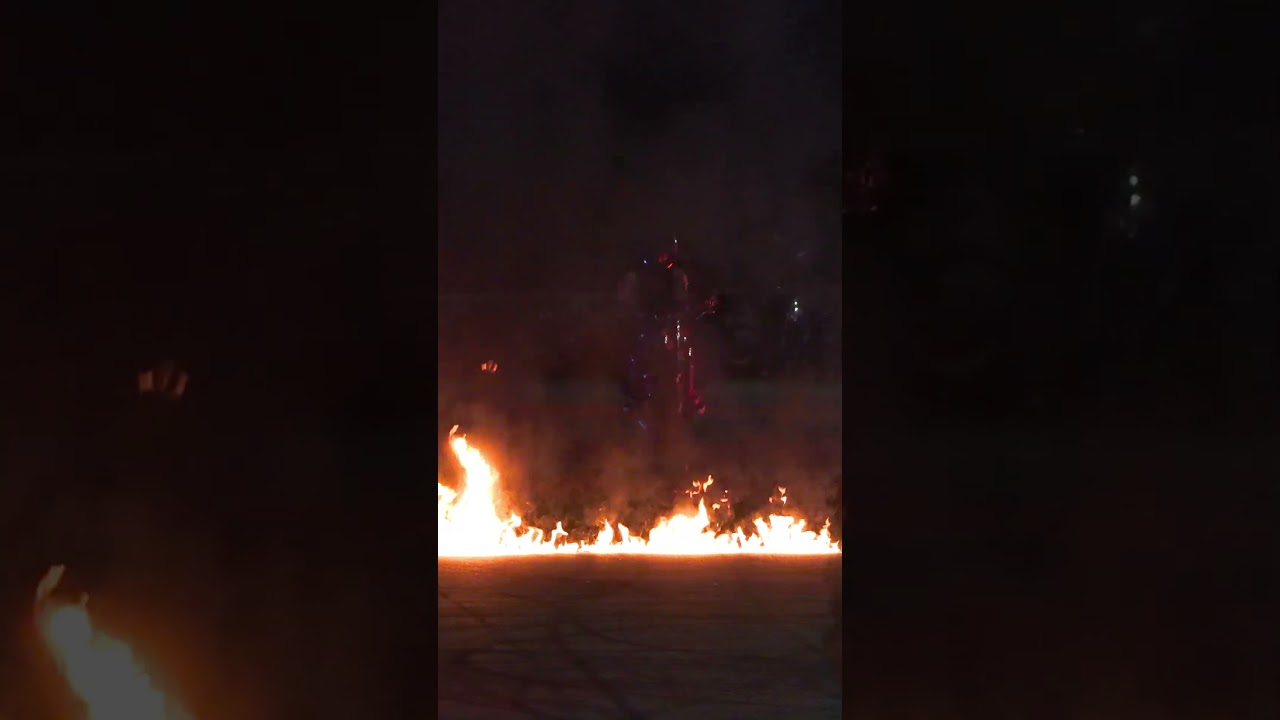 Fire Stunts Ouest Bike Show 2023 &lrm;️&zwj;🔥&lrm;️&zwj;