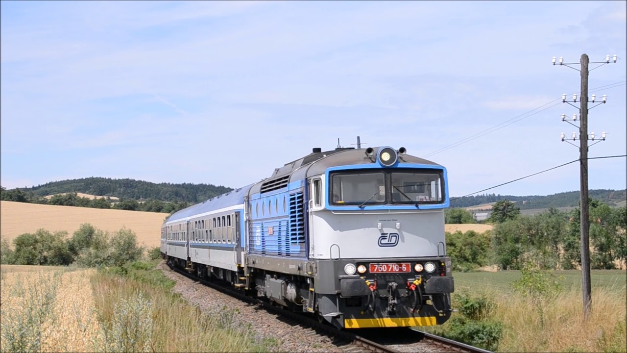 Vlaky na trati 240, Okříšky + křižování v Bransouzích