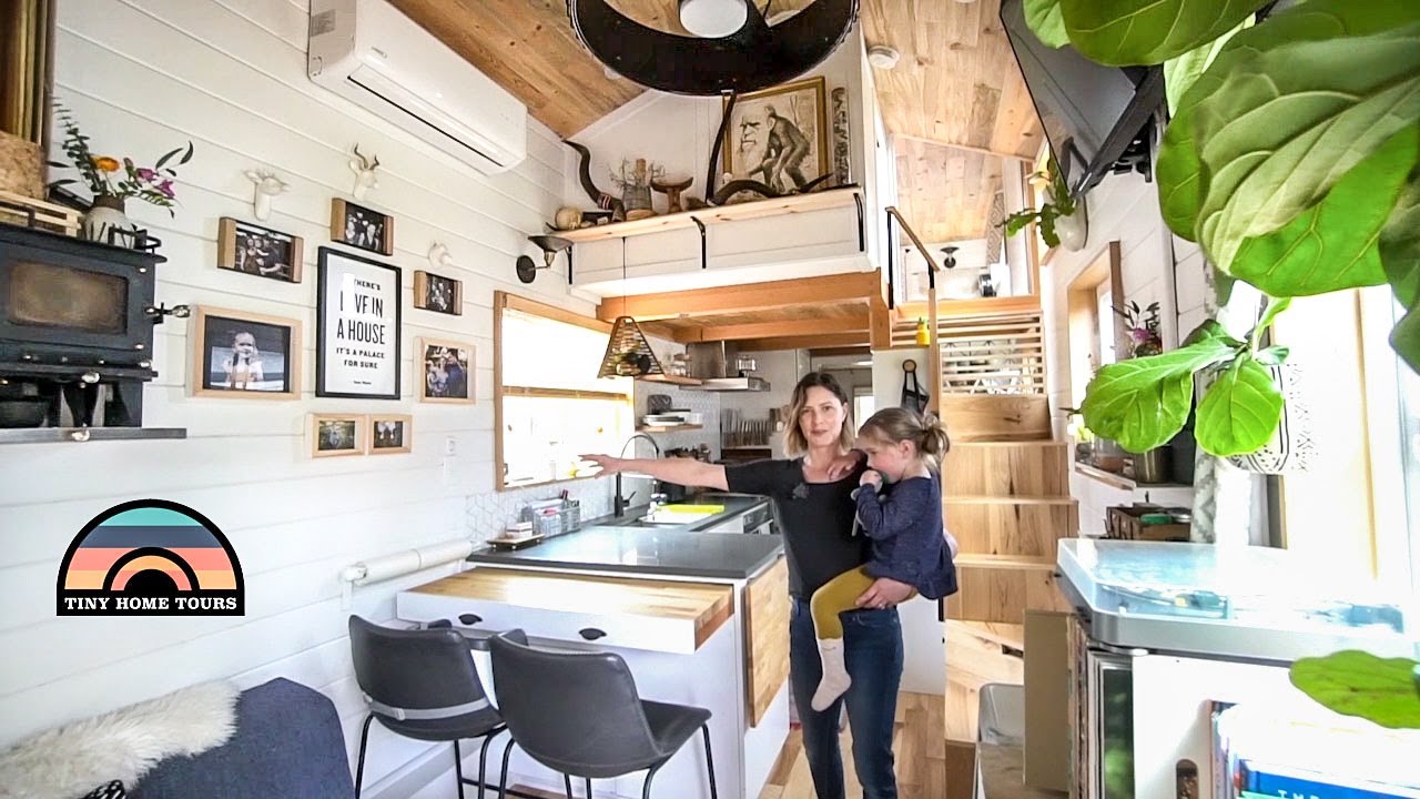 Family Of 3 Lives Tiny To Spend More Time Together - Gorgeous Tiny Home Tour