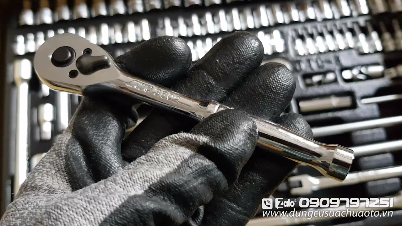 Bộ dụng cụ 165 chi tiết JTC 3931T