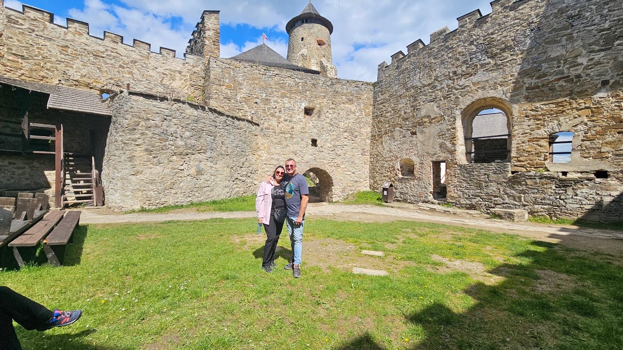 Zamek w Starej Lubowli, Słowacja ,4K