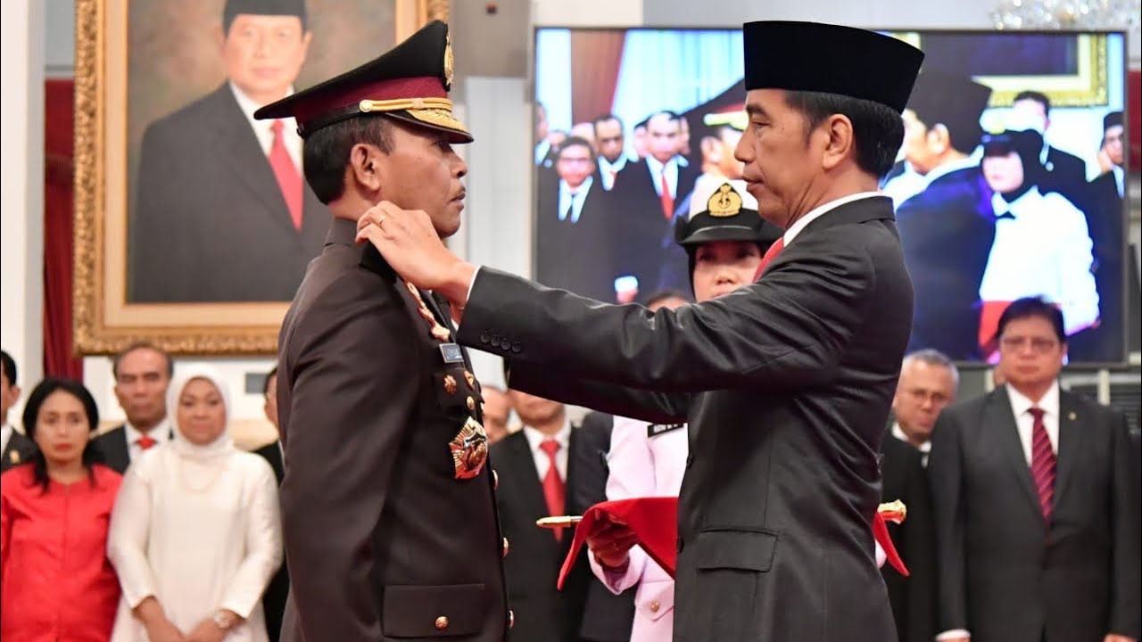 LIVE: Pelantikan Kapolri dan Anggota Komisi Kejaksaan, Istana Negara, 1 November 2019