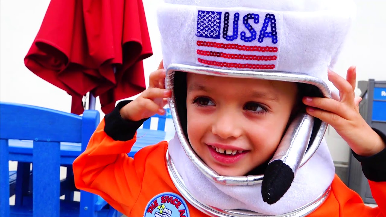 Влад и Никита хотят стать космонавтами