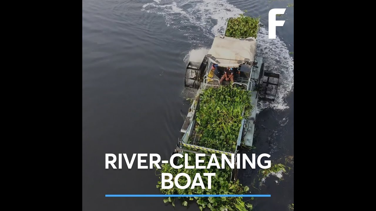 Trash Collecting Boats are Cleaning up India's Rivers.