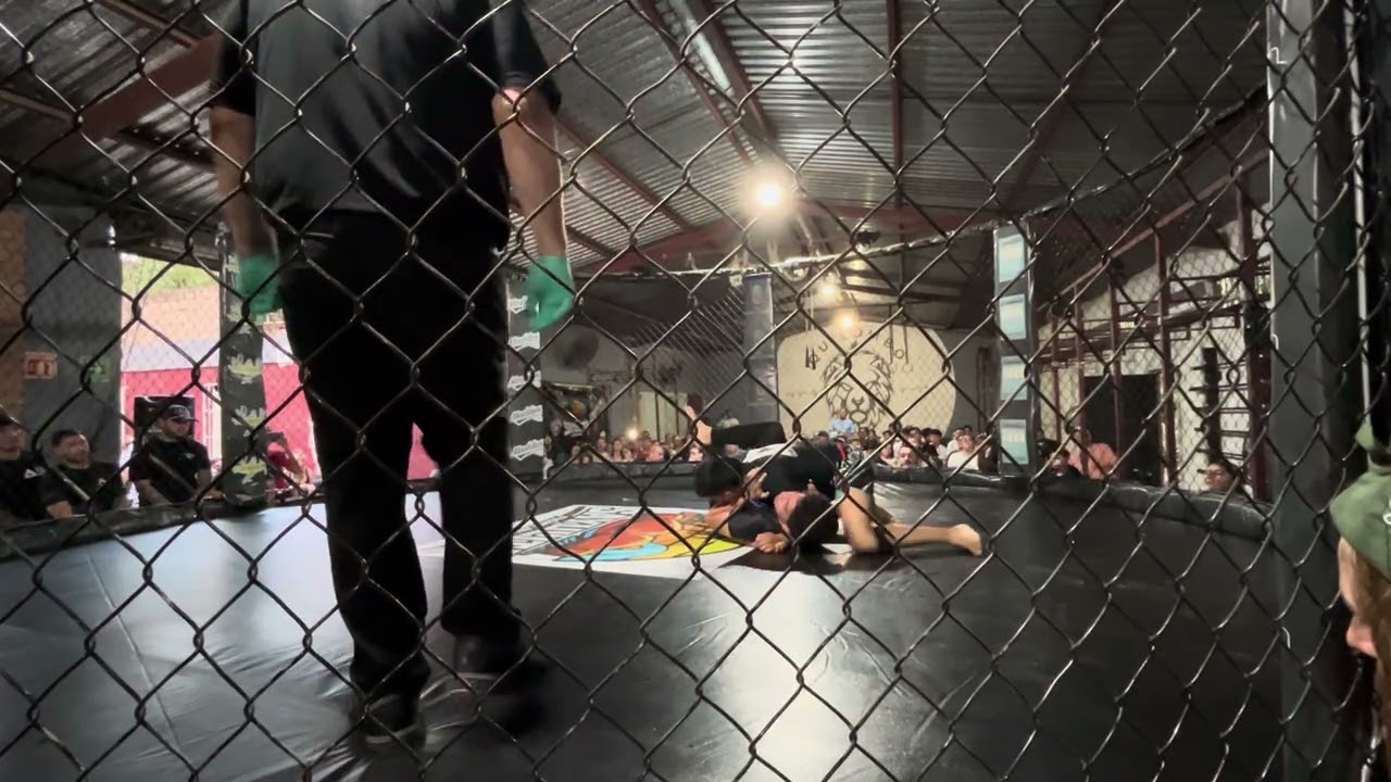 Roberto Barrón vs Osmar López 