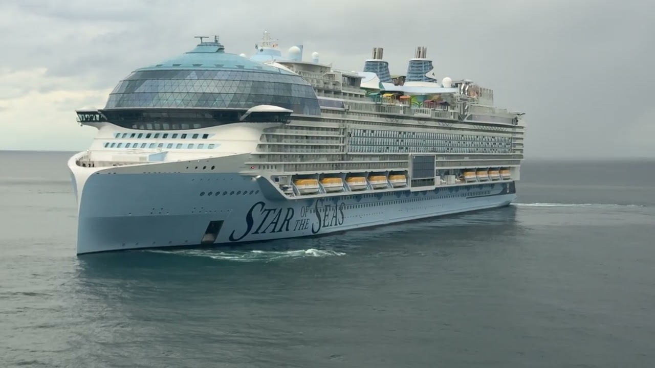 Royal Caribbean: Star of the Seas docking in Roatan, Honduras Feb. 5, 2026 #cruiseship #cruiselife  