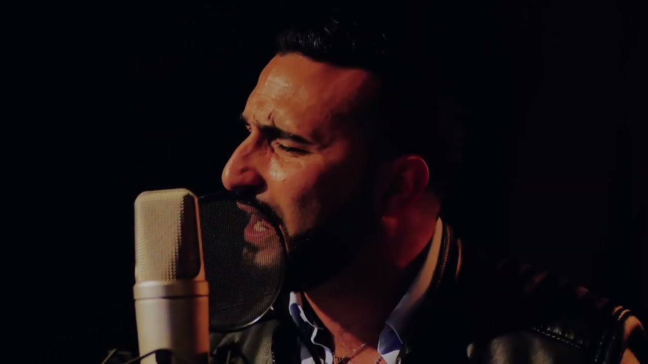 Mouez - Eline (Official Video)