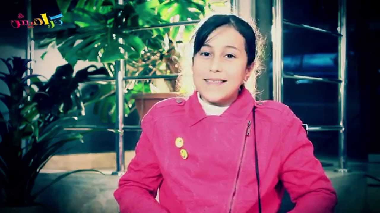 تسليم نجوم كراميش جوازاتهم لعمره كراميش| قناة كراميش الفضائية Karameesh Tv