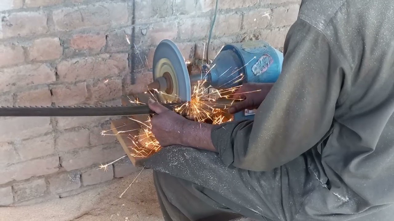 Amazing Ara Blade Wood Cutting Skills // rawalpindi Pakistan