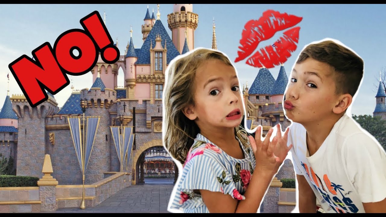 DON'T GET KISSED In a PRinCeSS CaStLE! Not your normal kissing tag!