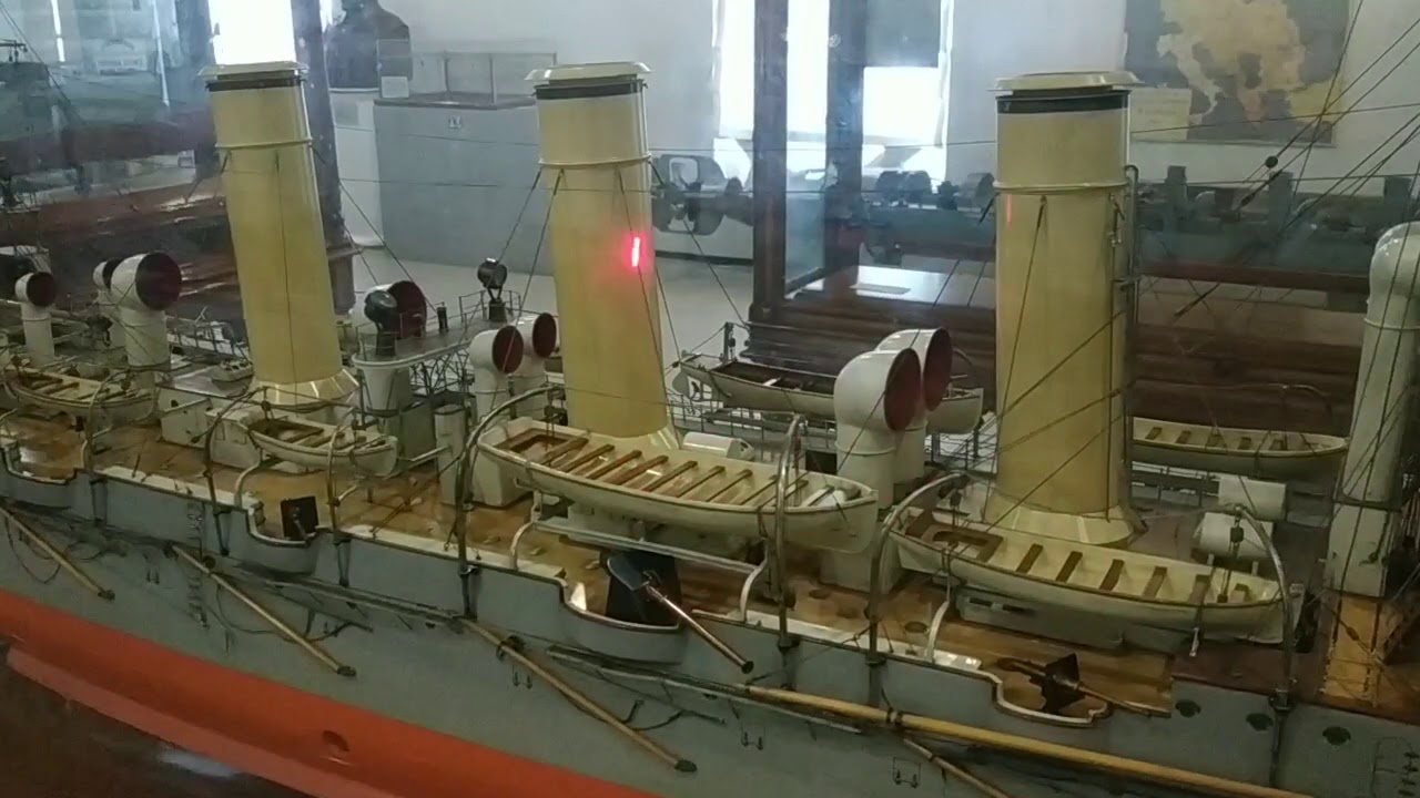 Модель крейсера 