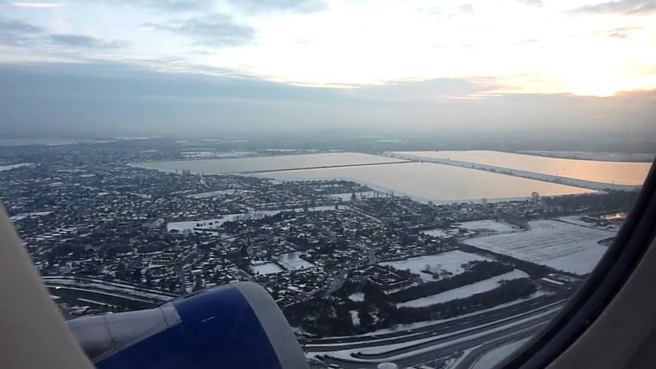 London Heathrow to Belfast City in the snow! Take off and landing in HD -- 21 Jan 2013