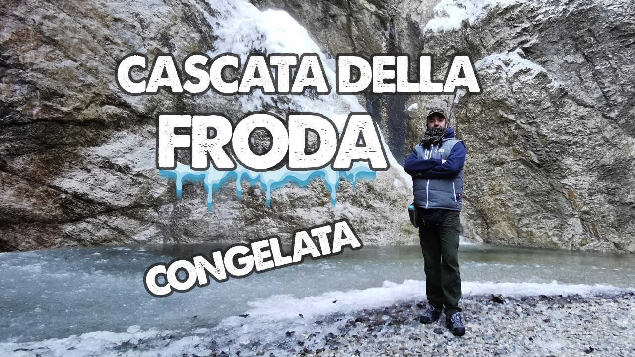 Cascata della Froda congelata di Castelveccana (VA)