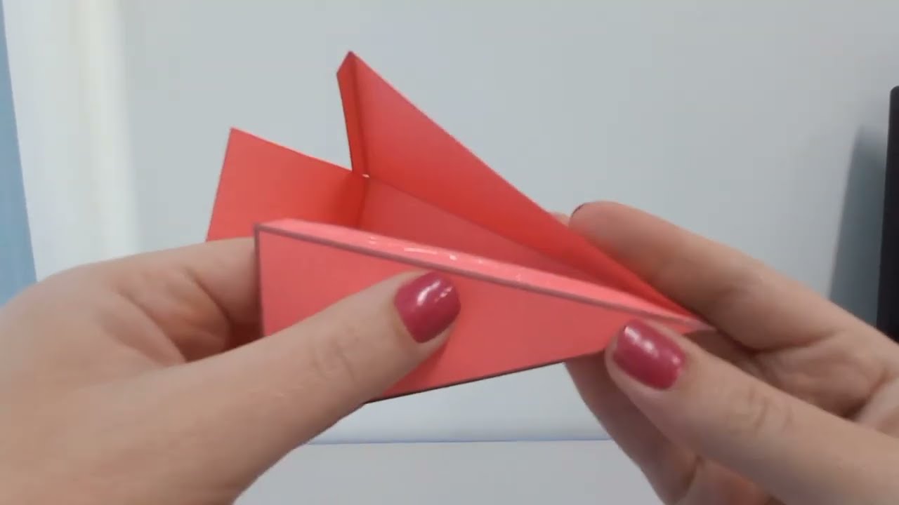 ✂️📝 Construção pirâmide de base quadrada