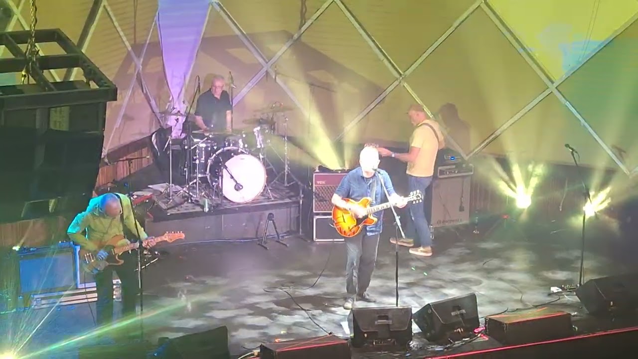 Teenage Fanclub  - Alcoholiday @ Cine Joia 04/09/25