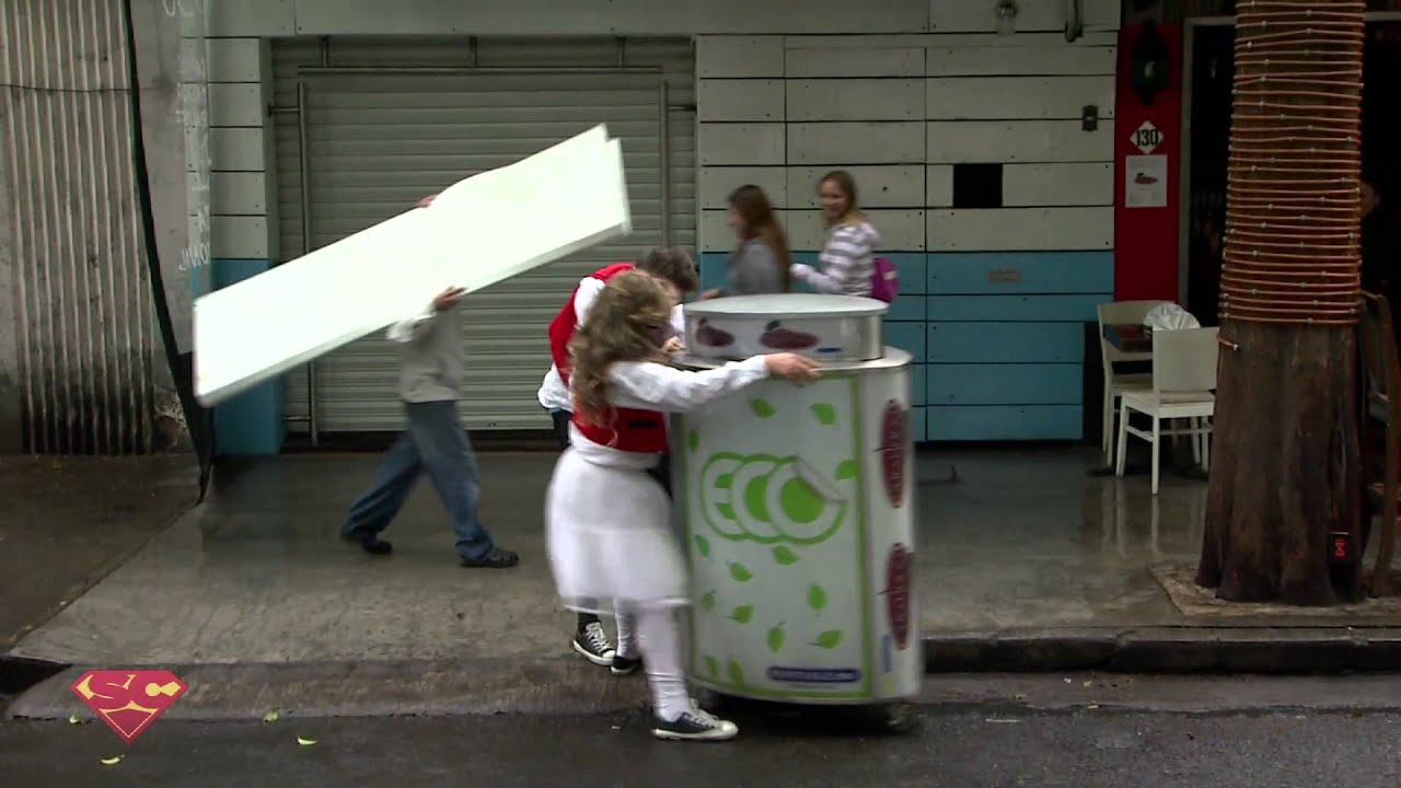 Los Supercivicos : Ballet Parking