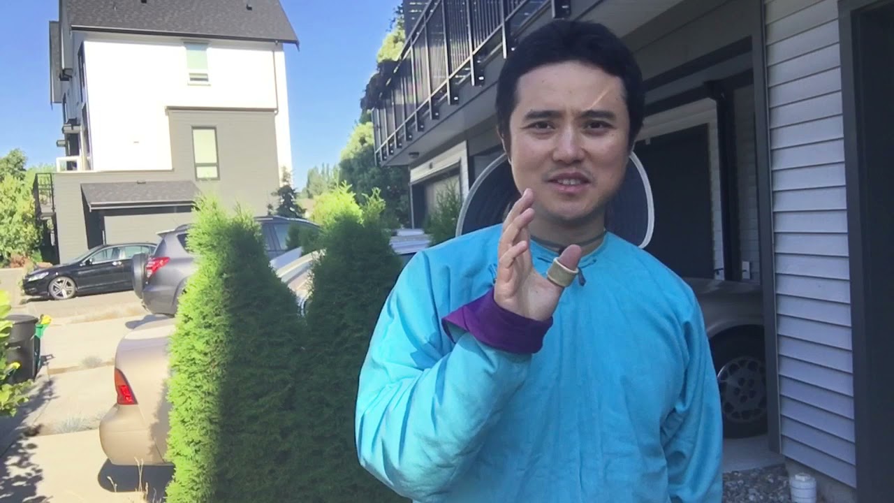 The Secret of String Slapping Face