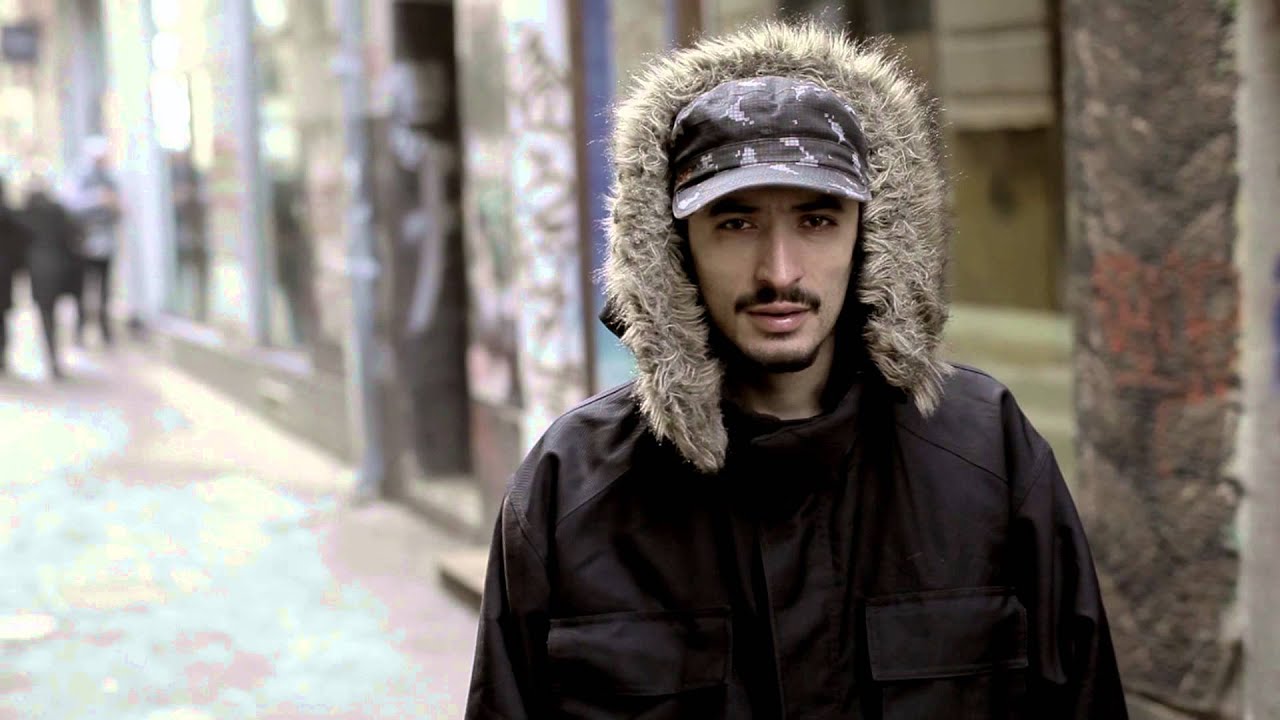 Dragonu - Povesti de familie (feat. Cedry2k si Johnny King) (Videoclip)