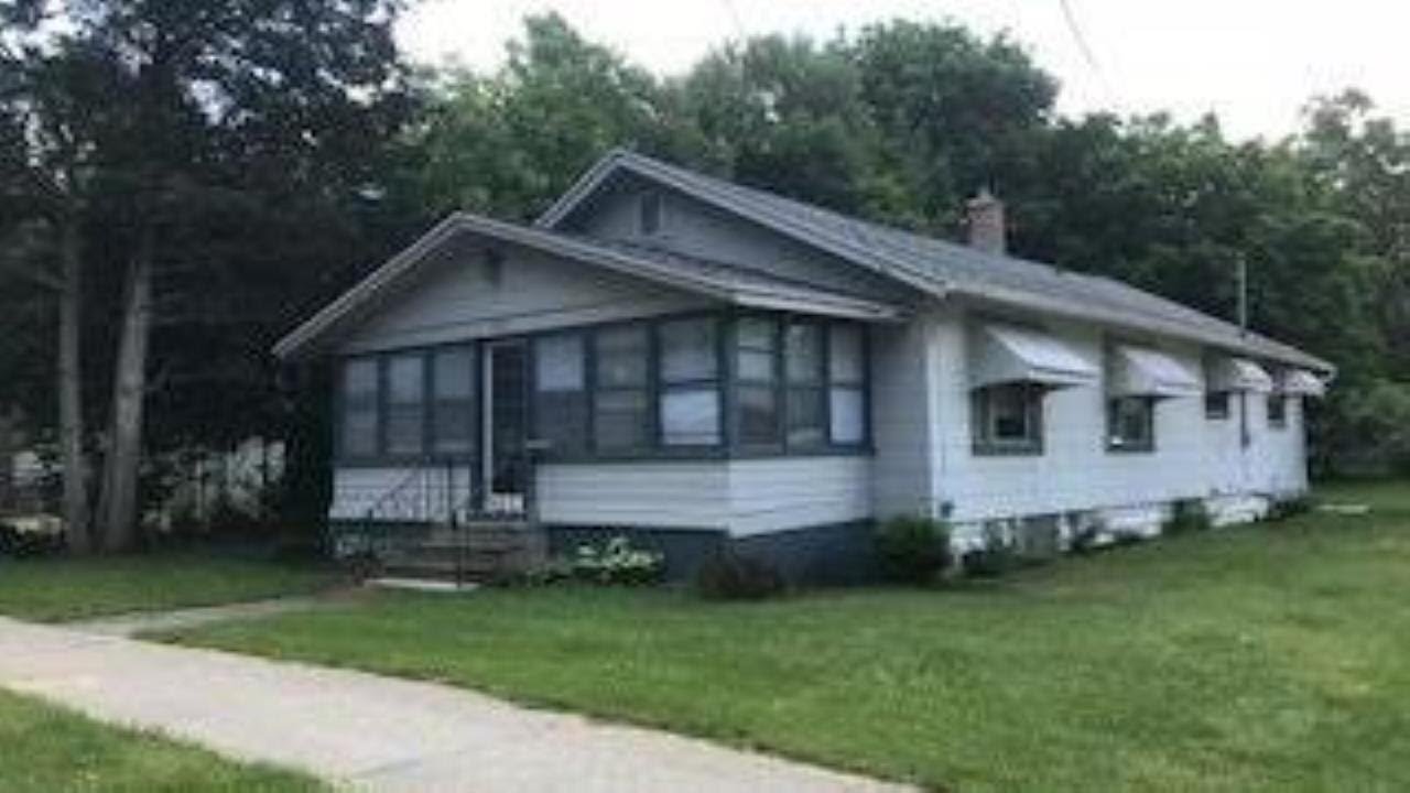 423 Fifth Avenue Three Rivers, MI Homes for Sale | cressyeverett.com