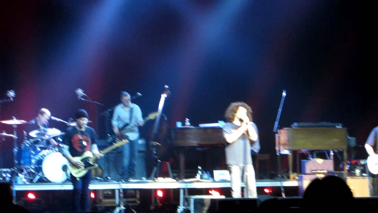 Counting Crows - Meet On The Ledge (cover) - Fox Theater (Oakland, CA)