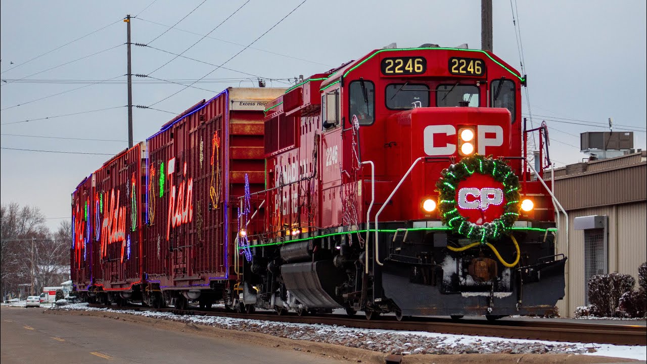 The Canadian Pacific Kansas City 2023 Holiday Train in Eastern Iowa [4K]