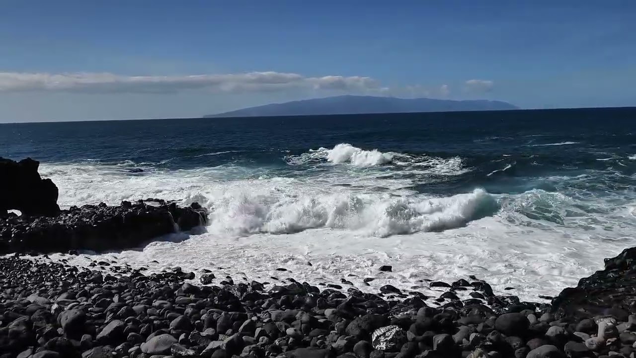 Hypnotic Ocean Waves 🌊 | Pure Relaxation & Calm