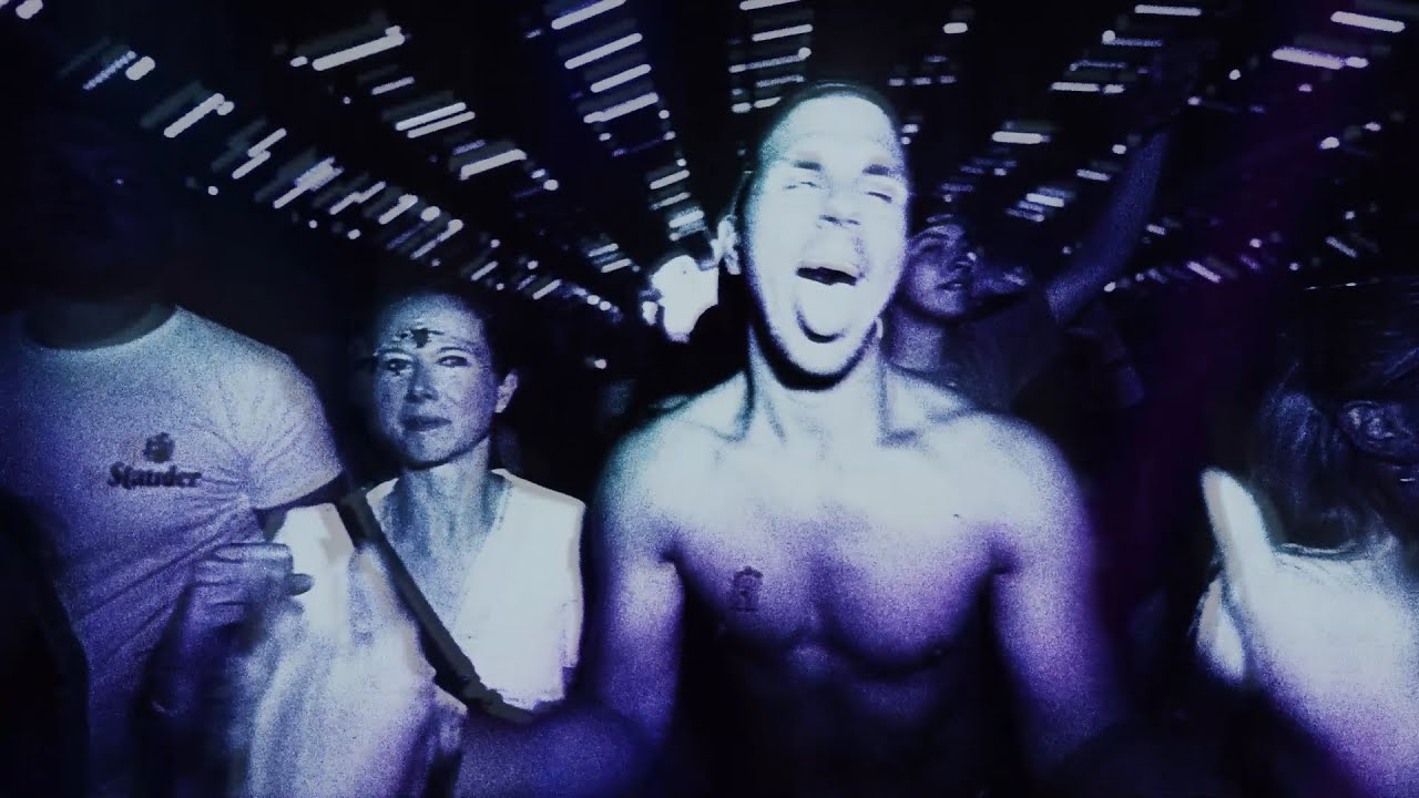 Dimitri Vegas & Like Mike & Maddix & Da Hool ft. Kiki Solvej - Meet Her At The Love Parade