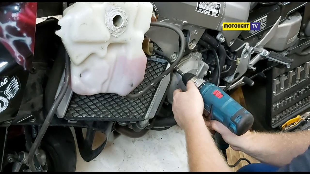 HONDA VFR-800 ремонт зарядки