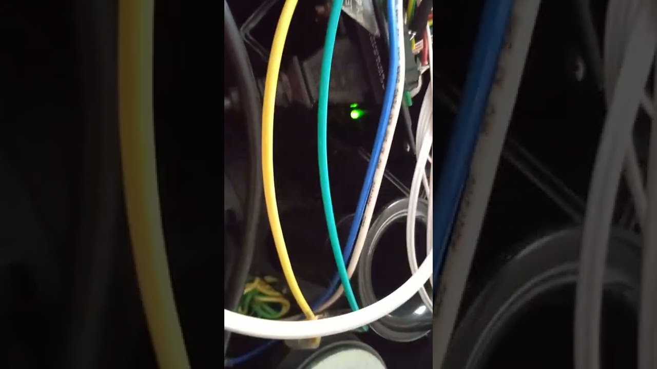 Montaż nowego akumulatora w głośniku Blaupunkt mb 06.