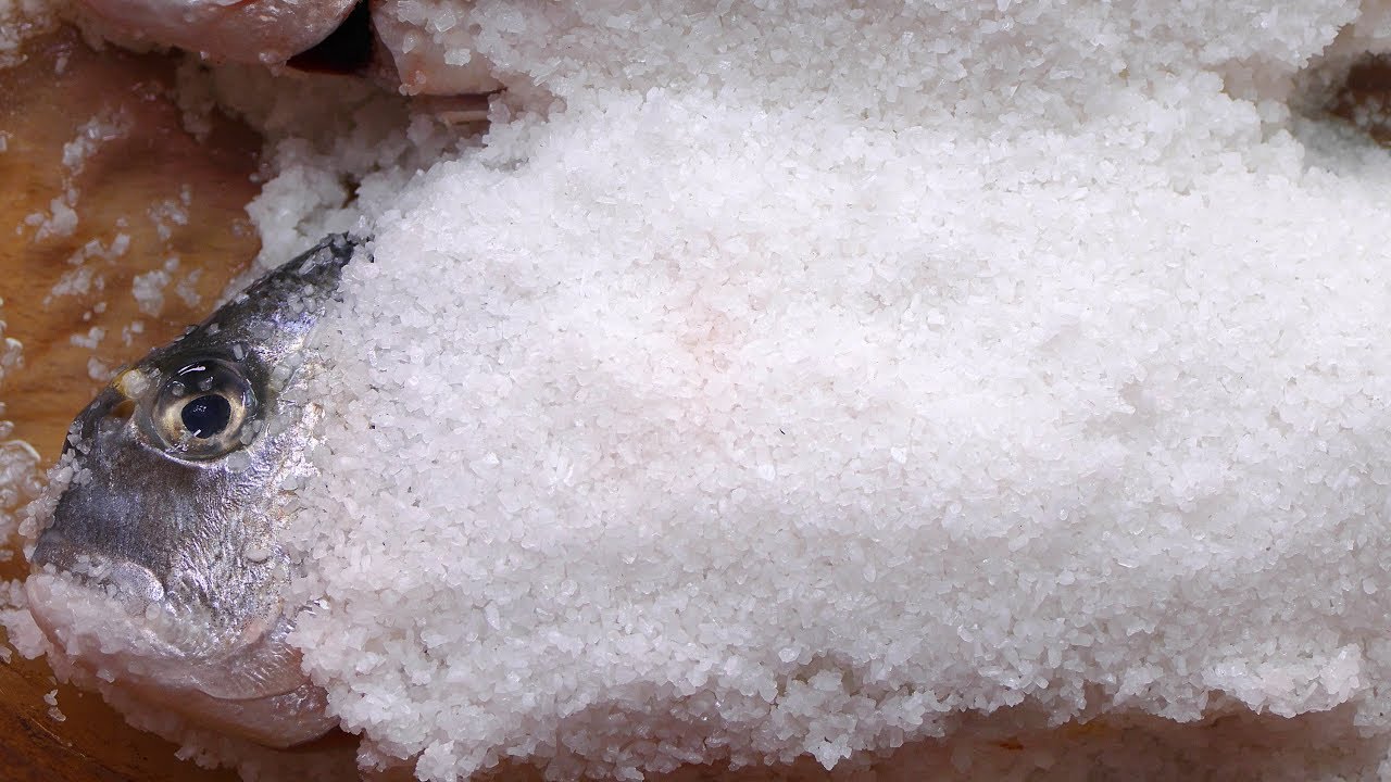 Dorada a la sal o cómo lograr un pescado muy jugoso
