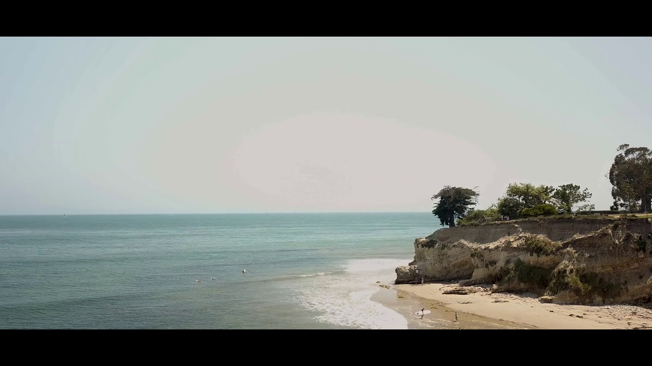 Santa Barbara : Leadbetter Beach and Shoreline Park Drone Footage