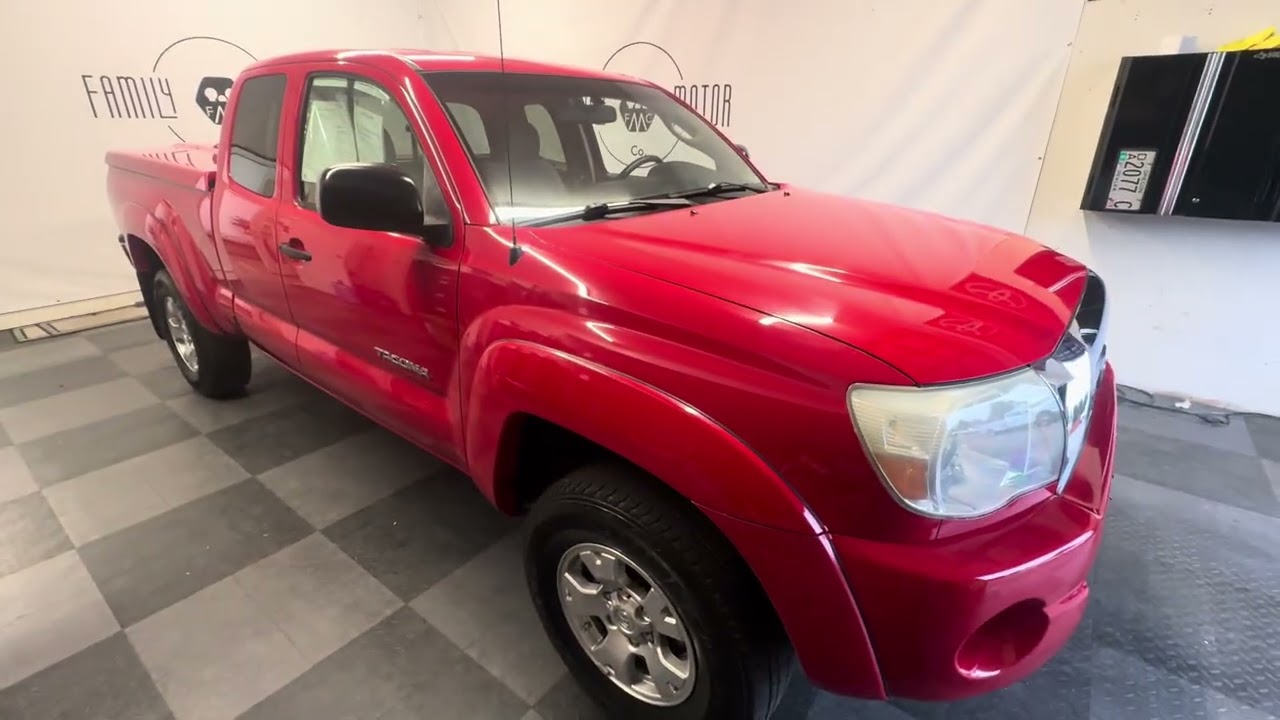 ￼ 2006 Toyota Tacoma access cab pre-runner 4.0L V6 1 Owner, meticulously maintained!!￼￼