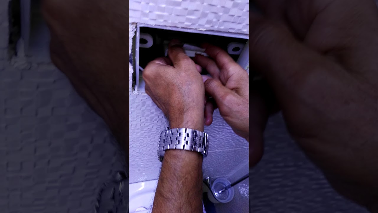שלבים להחלפת גומיה מרכזית במיכל ניסתר של פלסאון