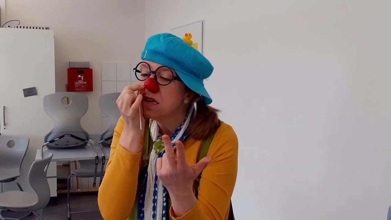 Schnelltests mit Schulclown Bubu