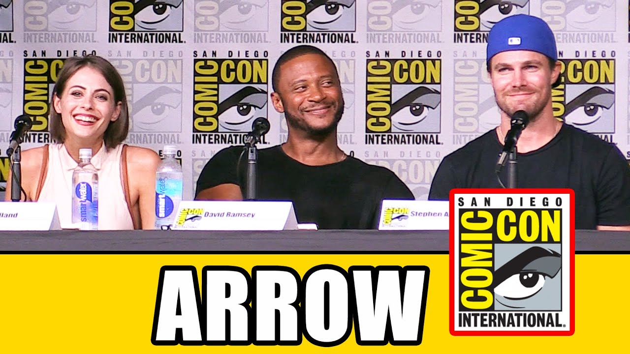 ARROW Comic Con 2016 Panel Highlights (Part 1) - Stephen Amell, Emily Bett Rickards, Season 5