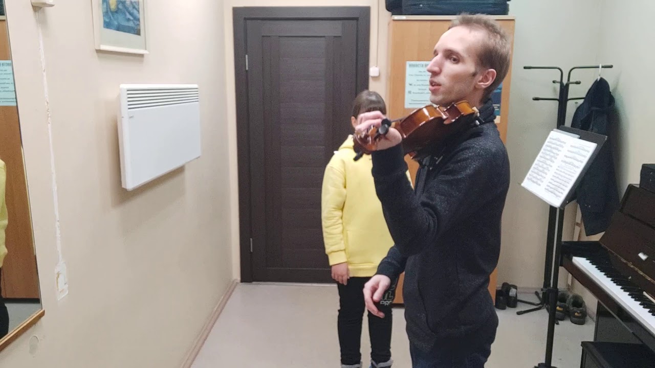 Катя, 5 кл. Урок, гамма ля минор