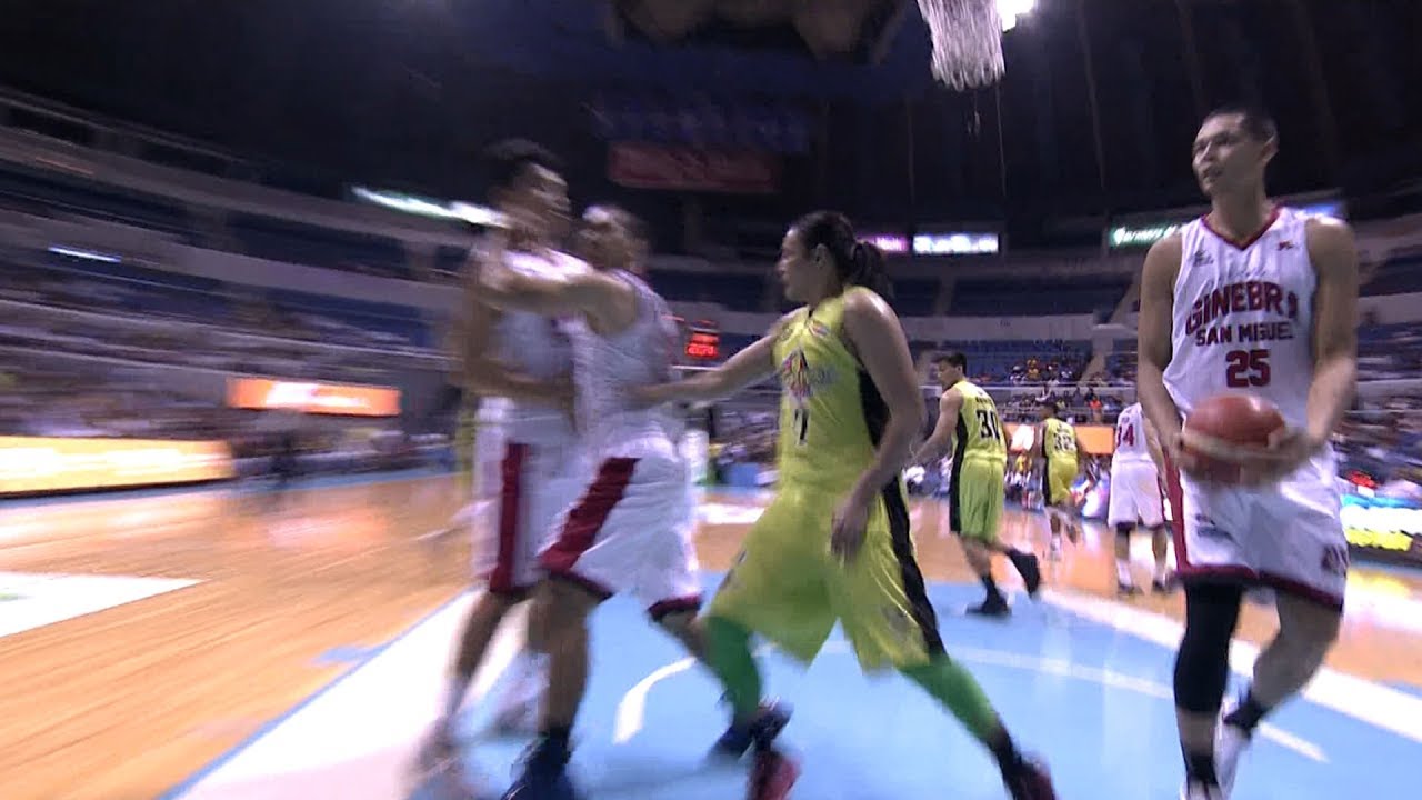 Things got a little heated between Terrence Romeo and LA Tenorio! | PBA Commissioner&rsquo;s Cup 2017