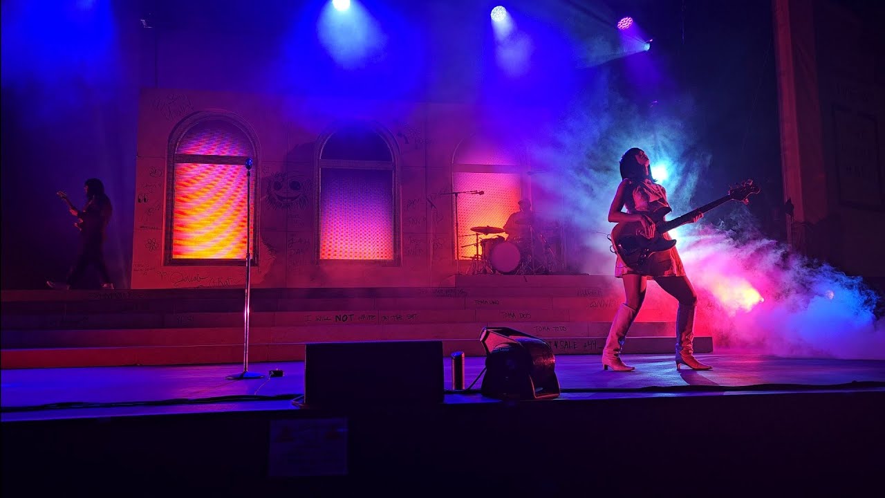 Khruangbin- August 10 (Halifax Piece Hall 24/08/2025) 