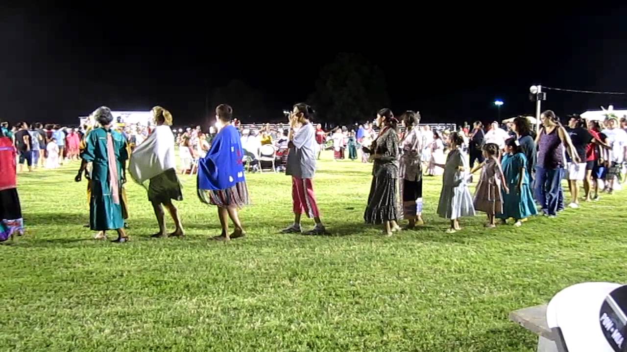 2011 Sac and Fox PowWow - Stroud, Ok - Swan Dance