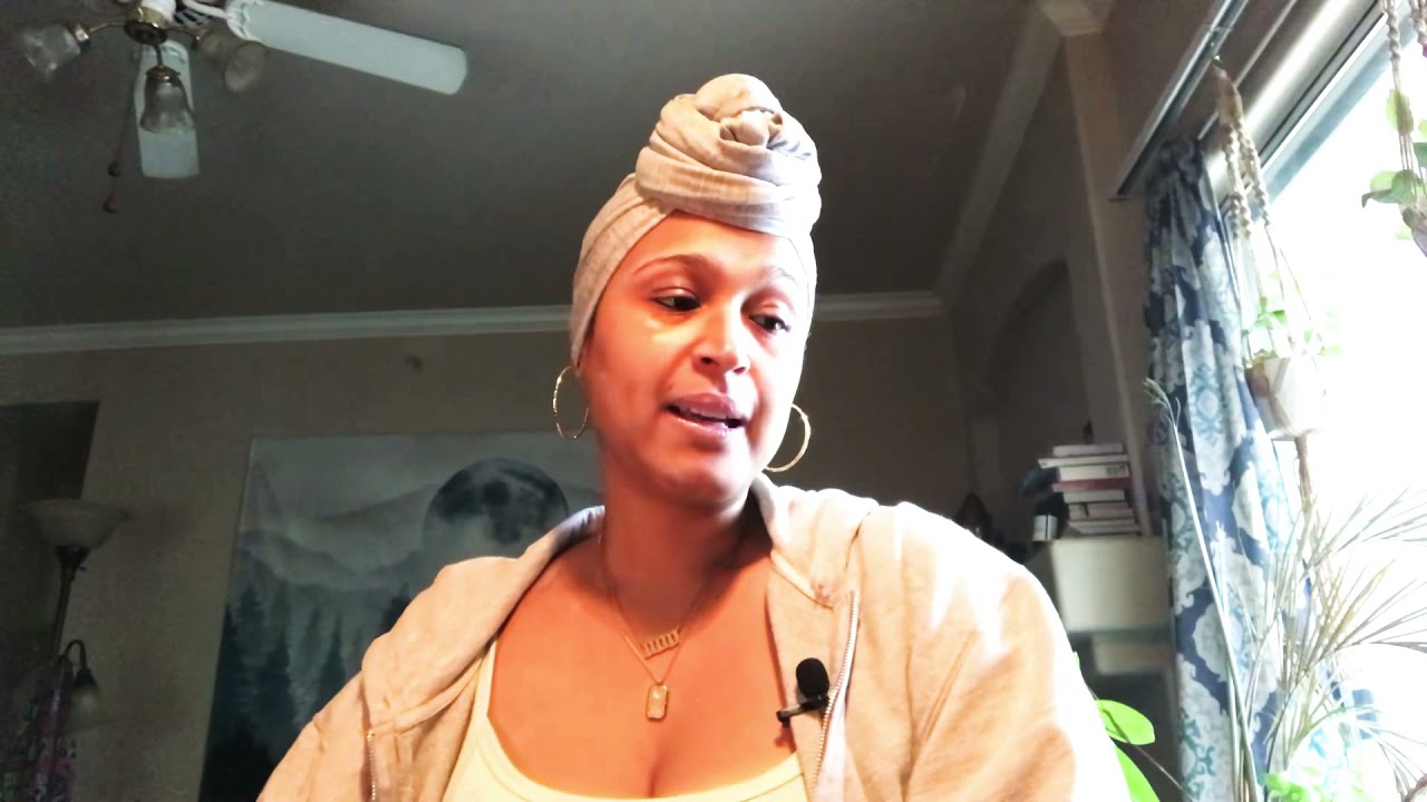 Capricorn♑️  Someone is thinking of you & you learned to set boundaries. Reading starts at 7 mins