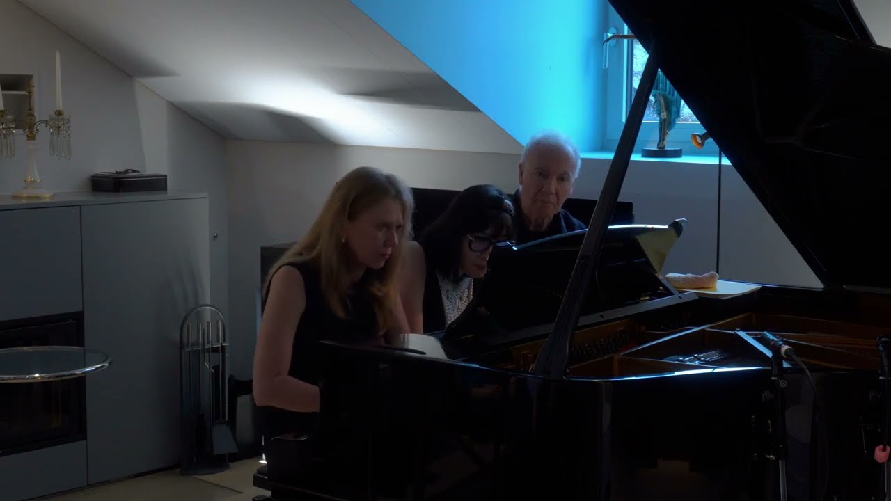 Michel Runtz – 3 pièces pour piano à 4 mains l Laura Mikkola et Akemi Alink (Live)