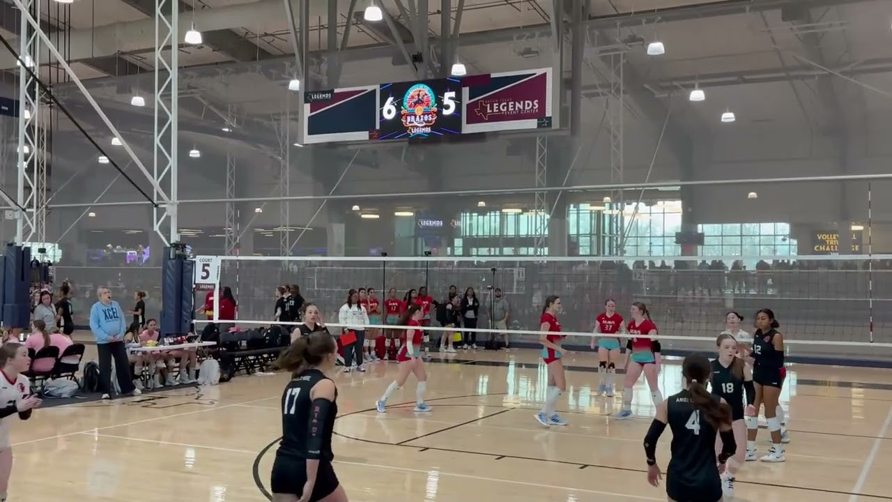 MoCo Mavs White 1st set 25-9