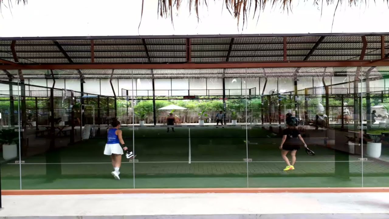 251123 Beavers padel - padel parc