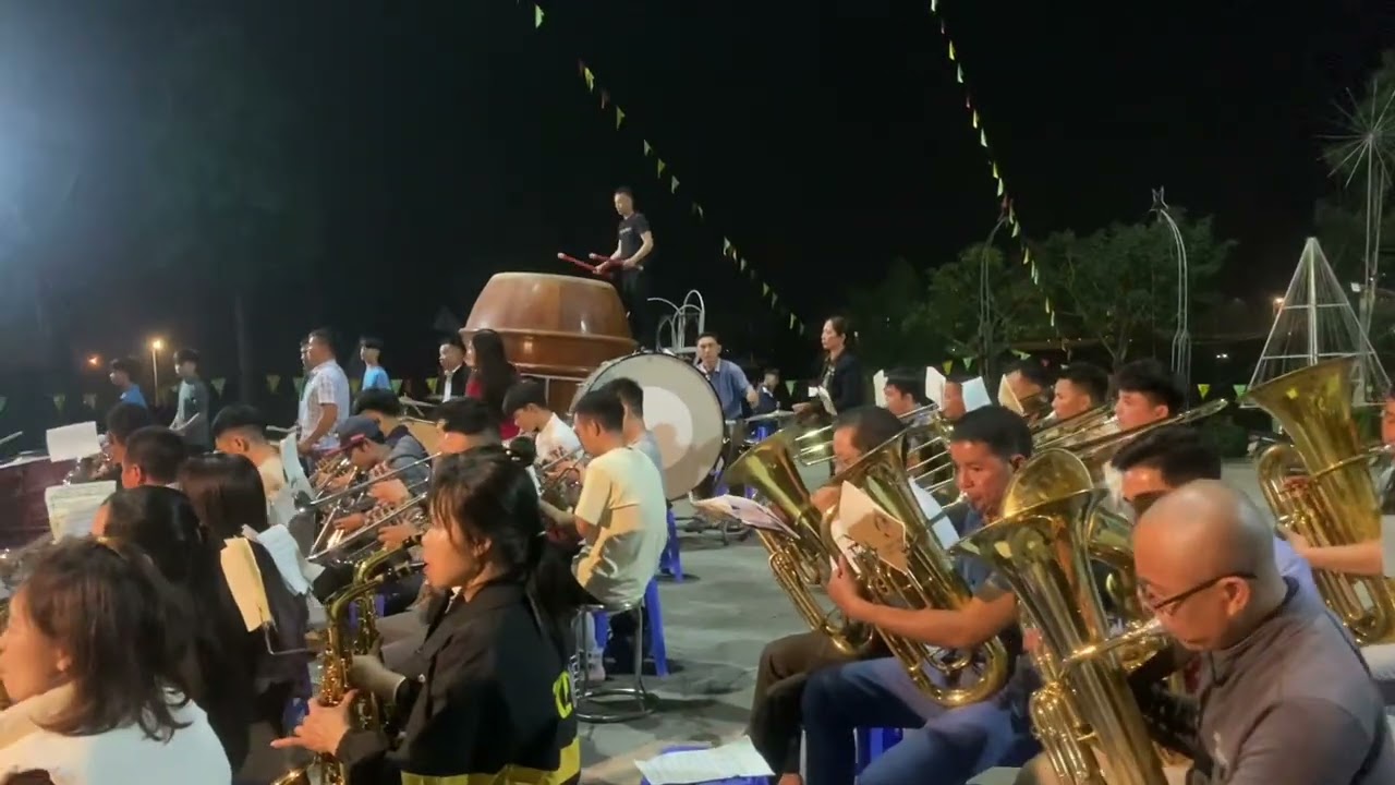 Xuân Hy vọng Đoàn kim nhạc Giáo  Họ Đất Đỏ 1 buổi tập 