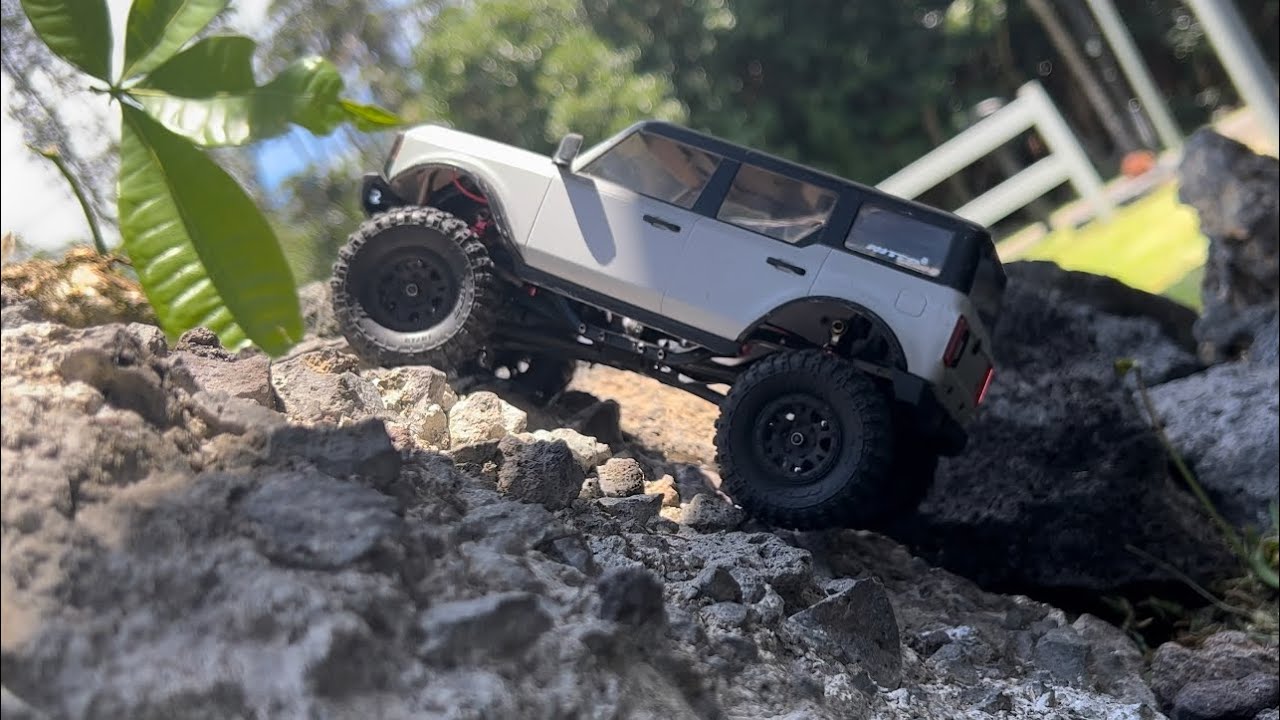 “Picking a Tire” Pt.2 Proline Hyrax on “Underdog Build” 