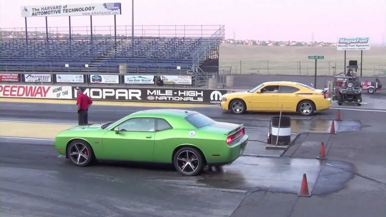 2012 Dodge Challenger SRT8 392 vs 2006 Charger Daytona RT