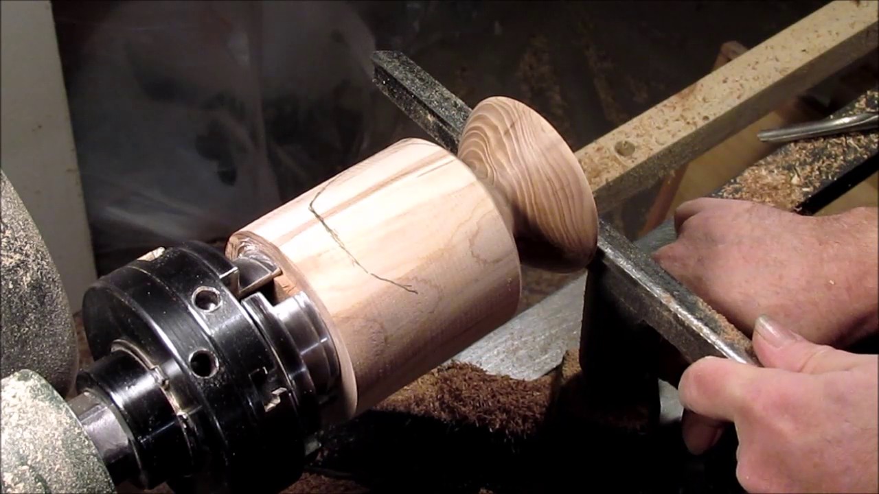 Wood Turning a Short, Wide Mouth Mountain Ash (Rowan) Vase